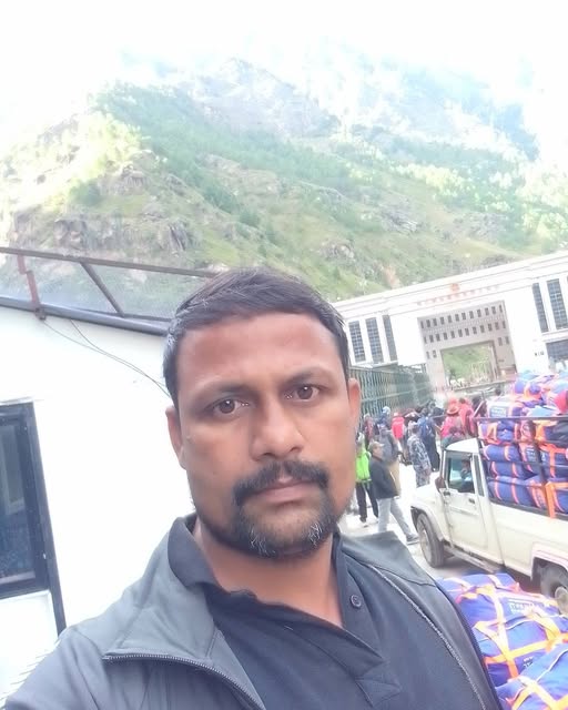 रसुवामा बाराका ट्रक चालक सम्पर्कविहीन