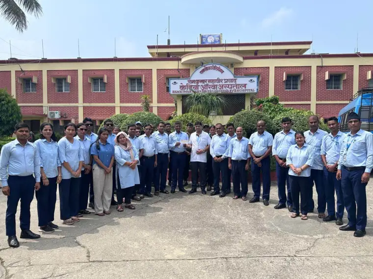 भोटेकोशी बाढीपीडितका लागि केडिया आँखा अस्पतालको करिब ११ लाख सहयोग